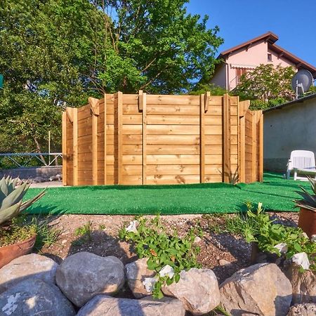 Apartmán Casa Della Nonna Abbadia Lariana Exteriér fotografie