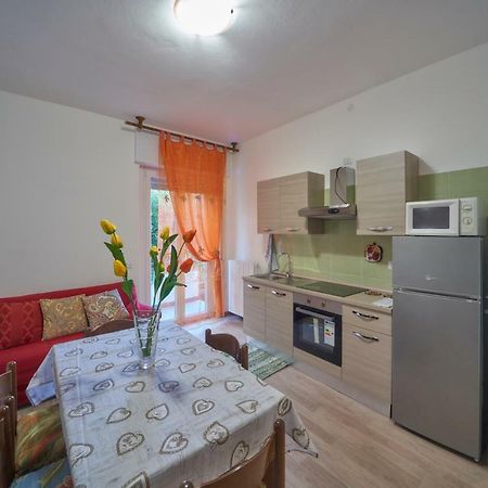 Apartmán Casa Della Nonna Abbadia Lariana Exteriér fotografie