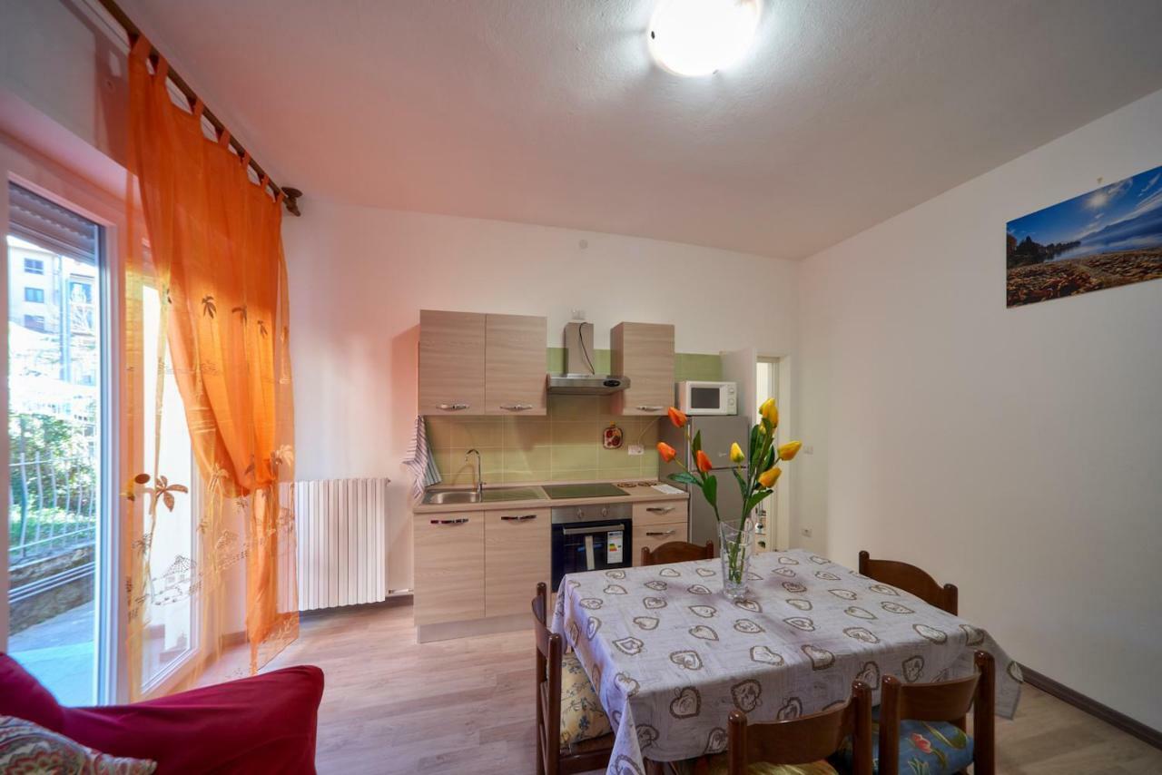 Apartmán Casa Della Nonna Abbadia Lariana Exteriér fotografie