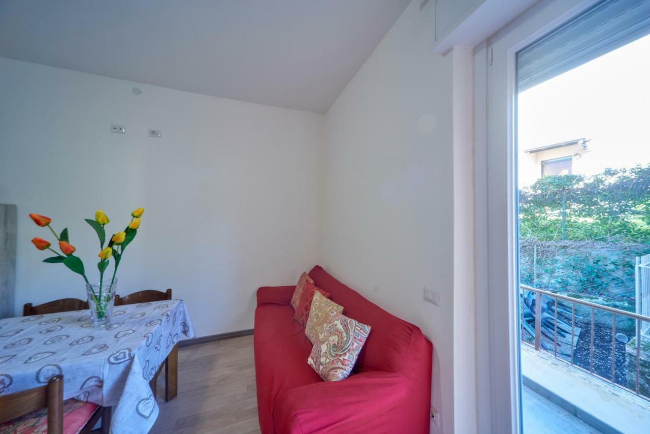 Apartmán Casa Della Nonna Abbadia Lariana Exteriér fotografie