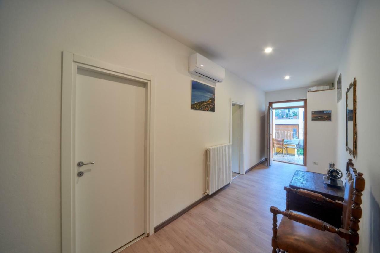 Apartmán Casa Della Nonna Abbadia Lariana Exteriér fotografie